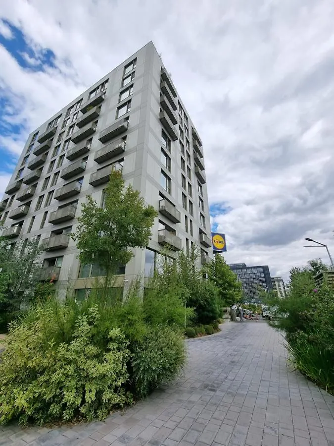 Aviatiei Park Luxury Apartments In Boekarest